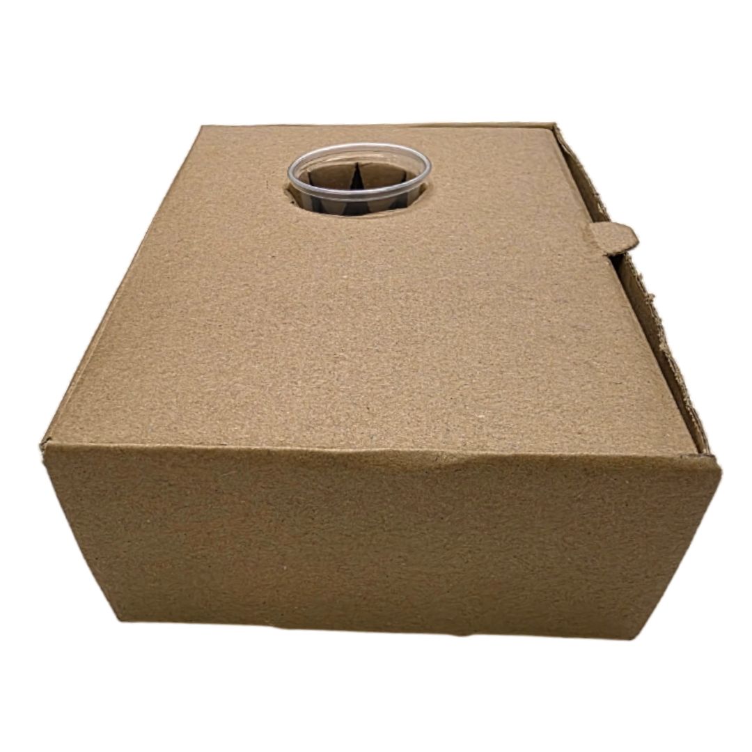 Side Order Takeaway Boxes with Sauce Pot Closed Side View